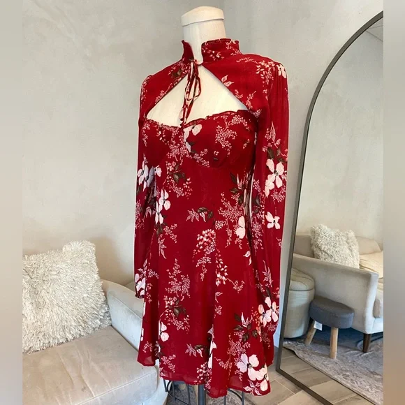 REFORMATION RED BURGANDY FLORAL VIVIANNE DRESS MINI NWT - Picture 2 of 11